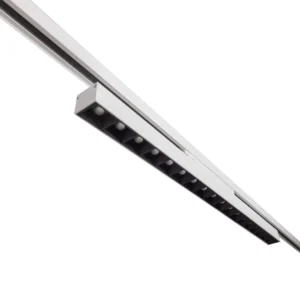 Irmin_TR_HE_Louvre_white